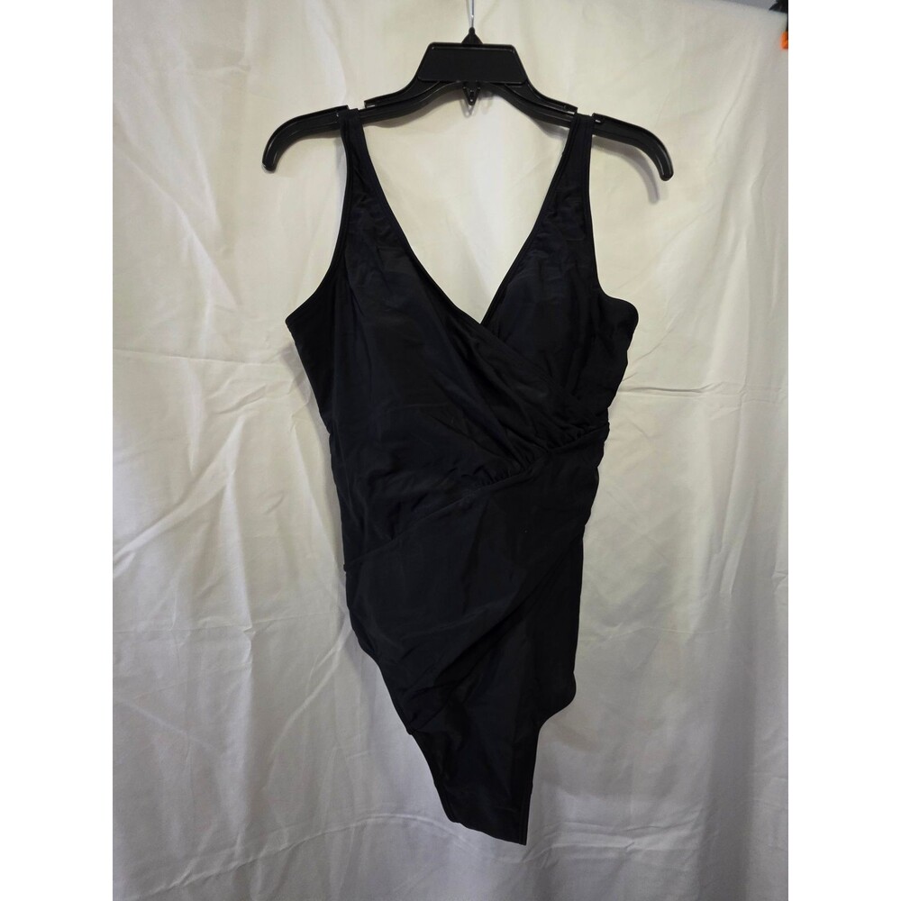 Women's Black One Piece Swimsuit L 80% Nylon 20% Spandex Made in China